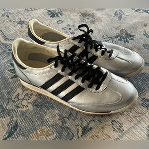Adidas women SL72 OG shoes 10.5